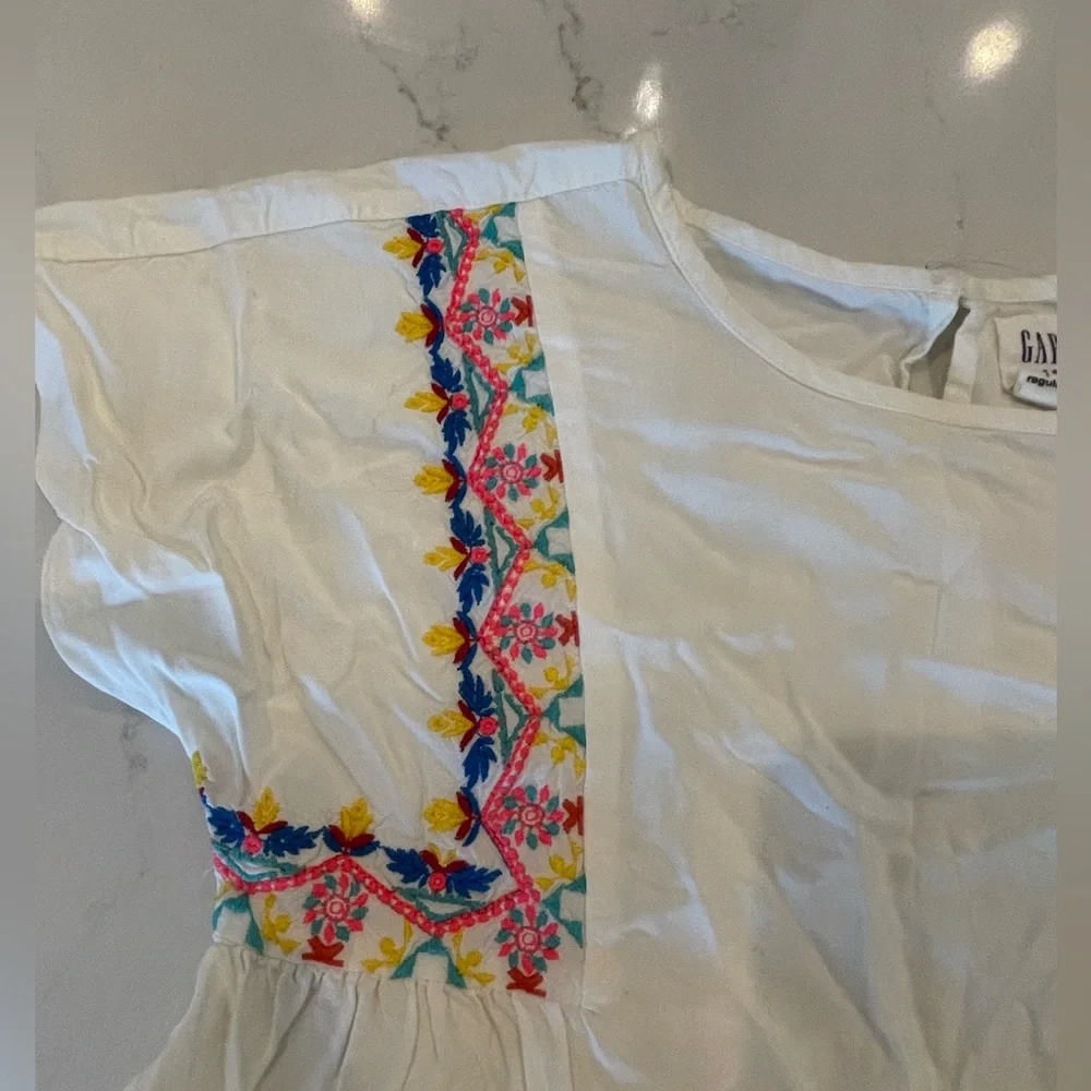 GAP Kids Colorful Embroidery Top